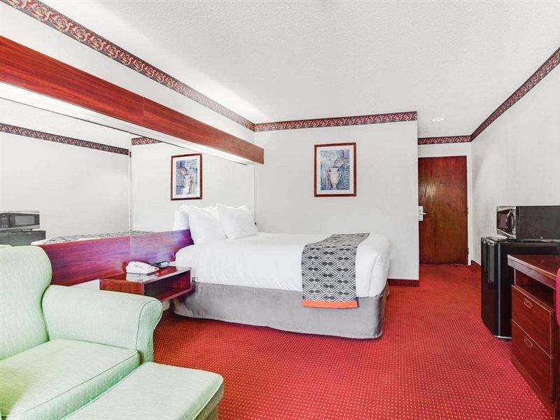 Microtel Inn & Suites By Wyndham Savannah/Pooler Eksteriør billede