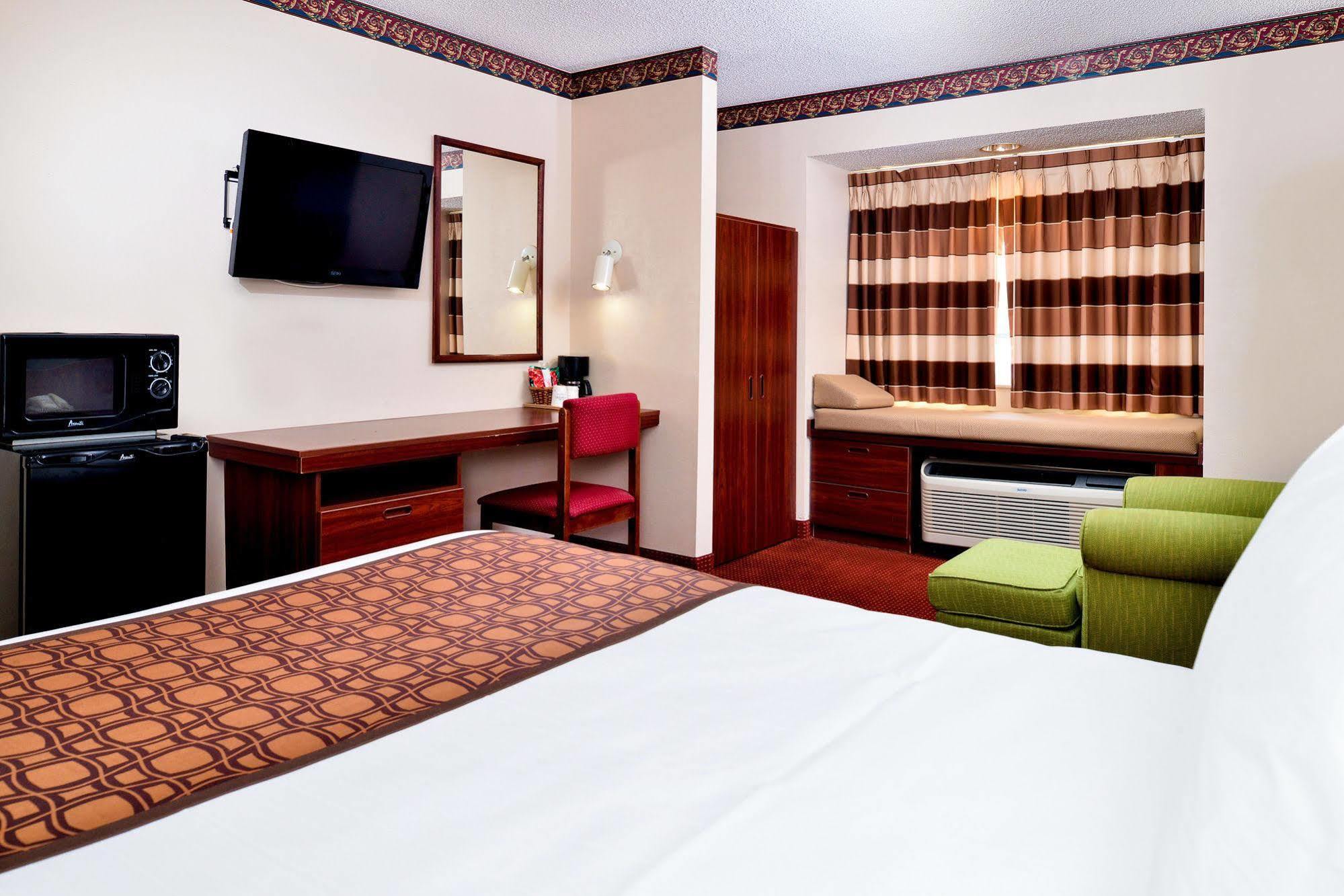 Microtel Inn & Suites By Wyndham Savannah/Pooler Eksteriør billede