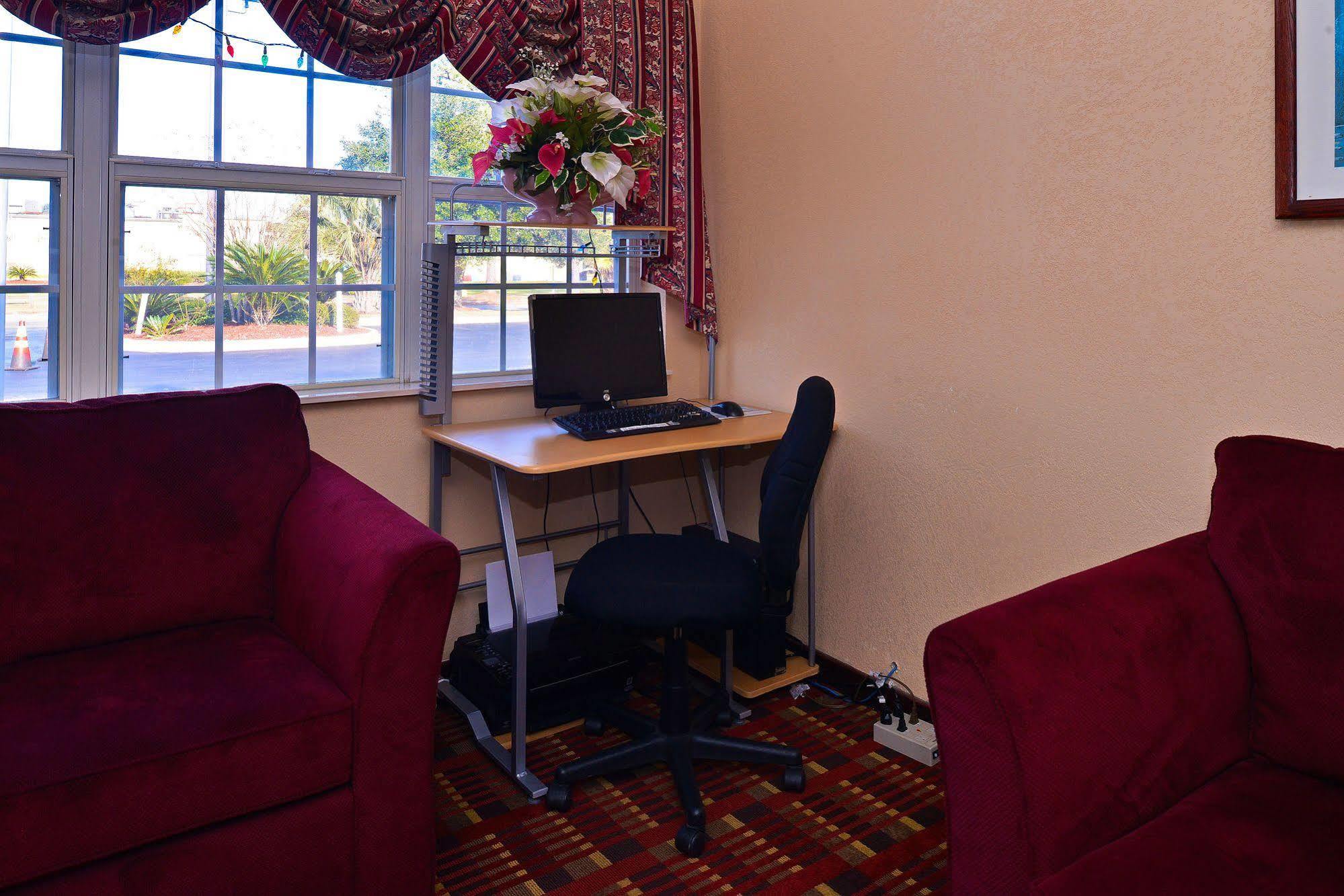 Microtel Inn & Suites By Wyndham Savannah/Pooler Eksteriør billede